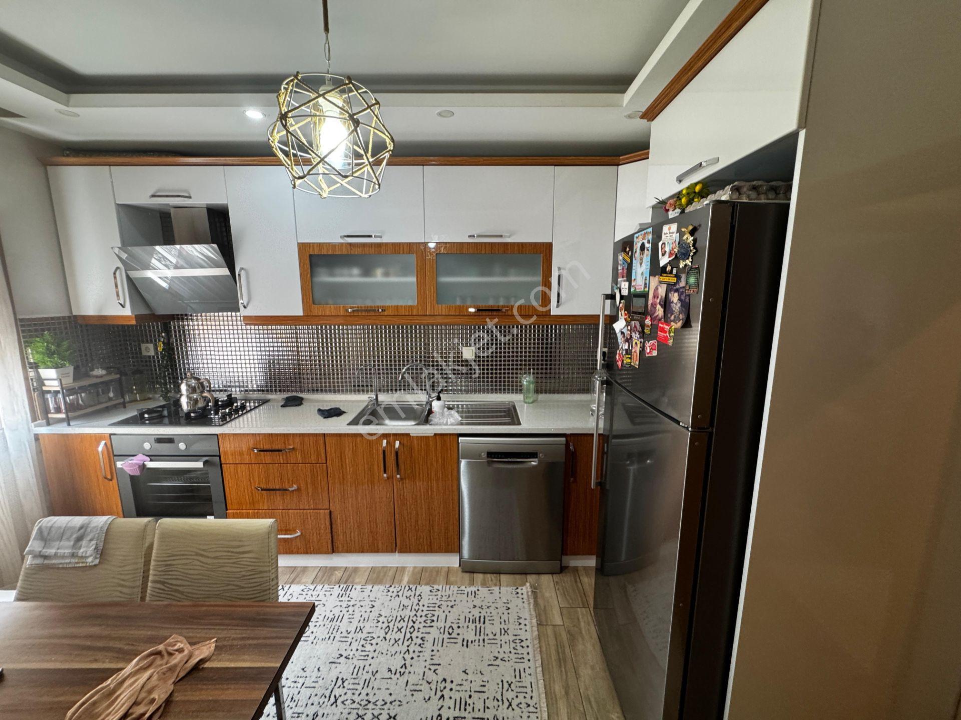 Turgutlu Altay Mahallesi’nde 3+1 140 M2 Lüks Satılık Daire - Görsel 2