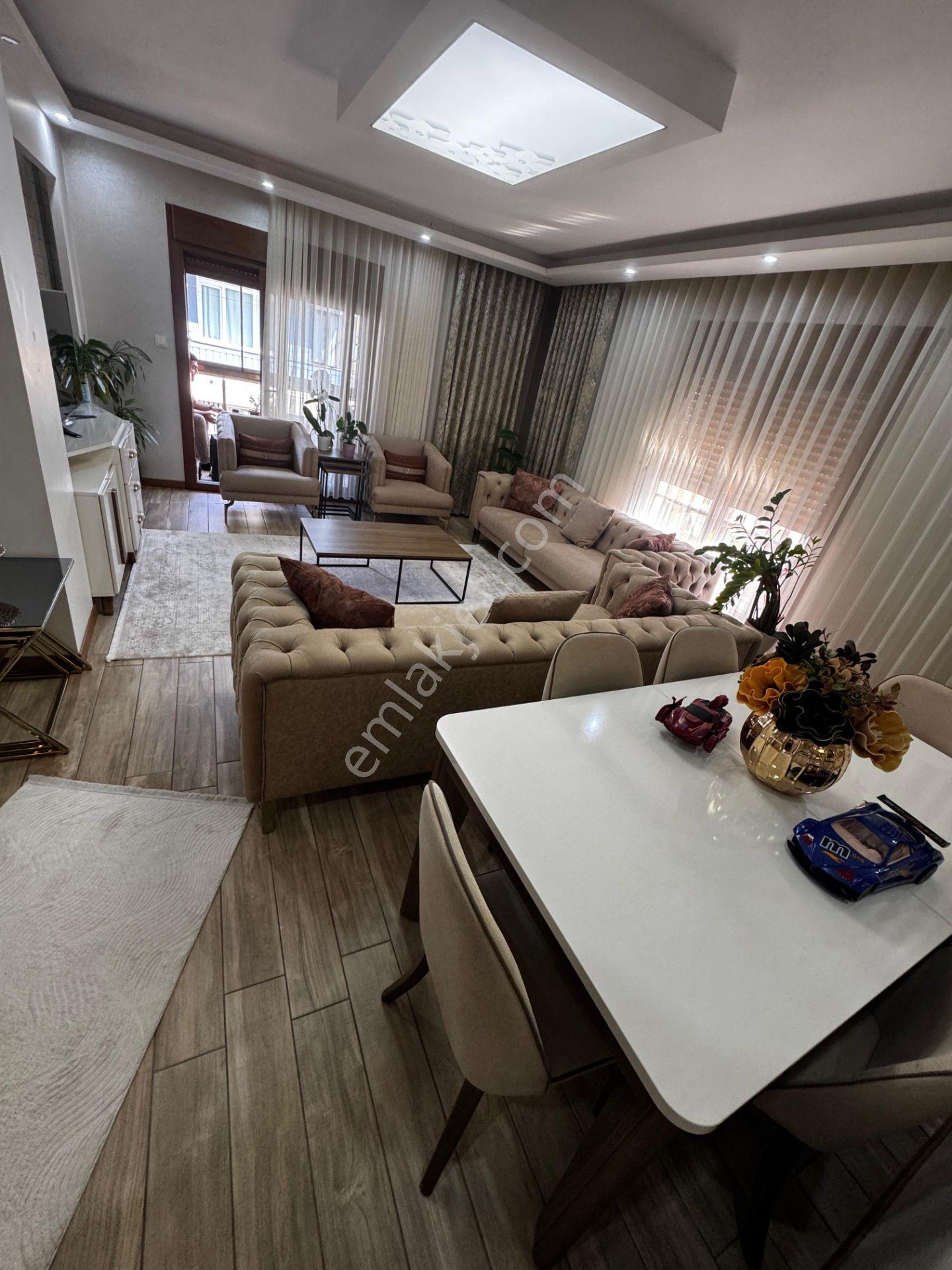 Turgutlu Altay Mahallesi’nde 3+1 140 M2 Lüks Satılık Daire - Görsel 9