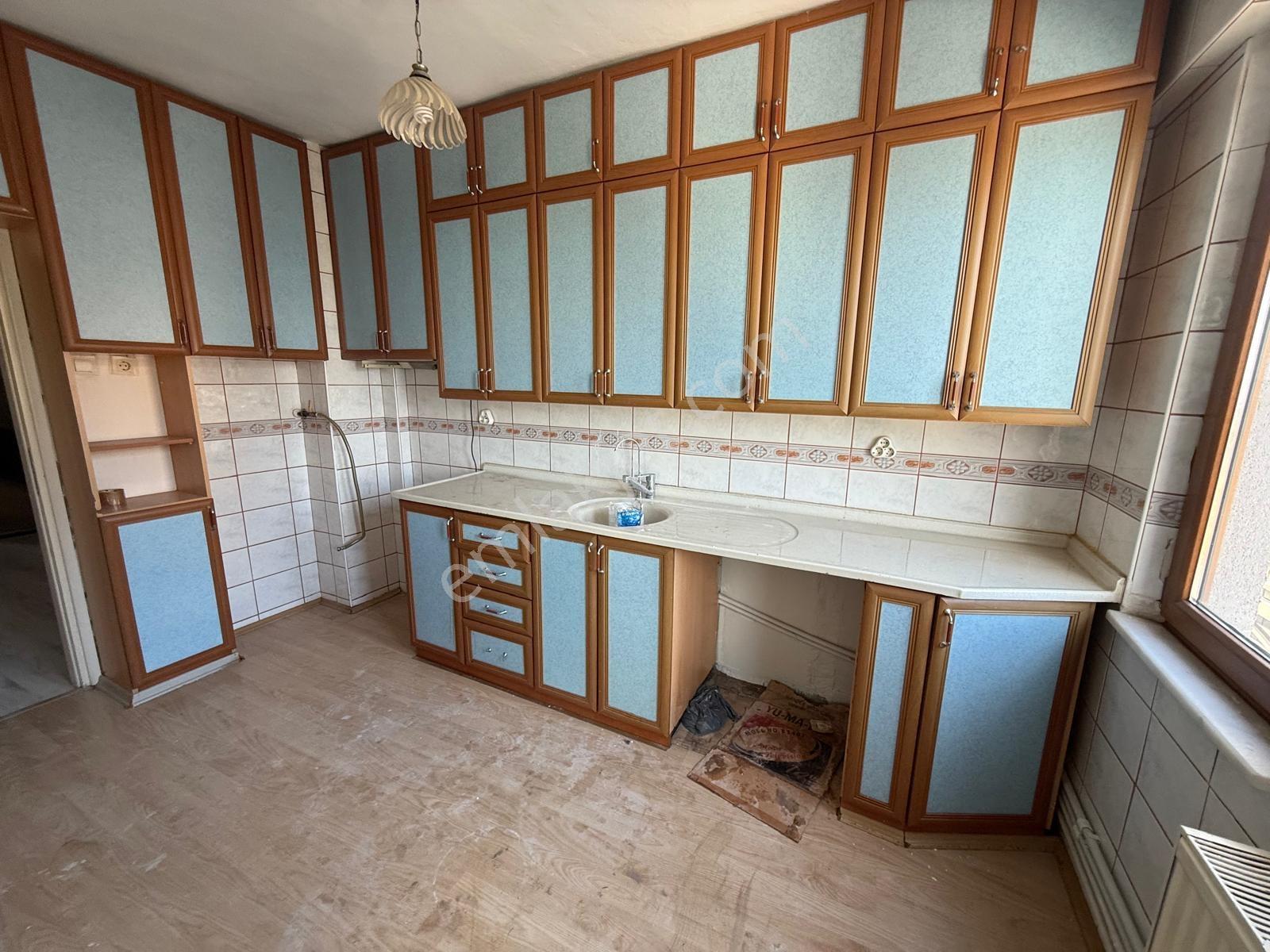 Çamlıcadan Anayolun Hemen Üzerinde Muhteşem Knmda Kiralık Daire - Görsel 23