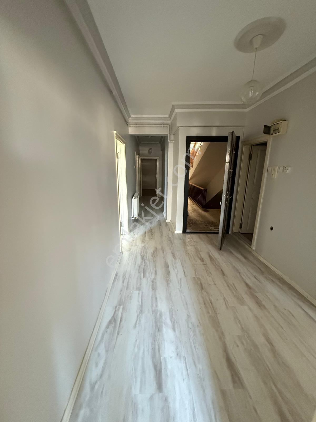 Çamlıcadan Anayolun Hemen Üzerinde Muhteşem Knmda Kiralık Daire - Görsel 19