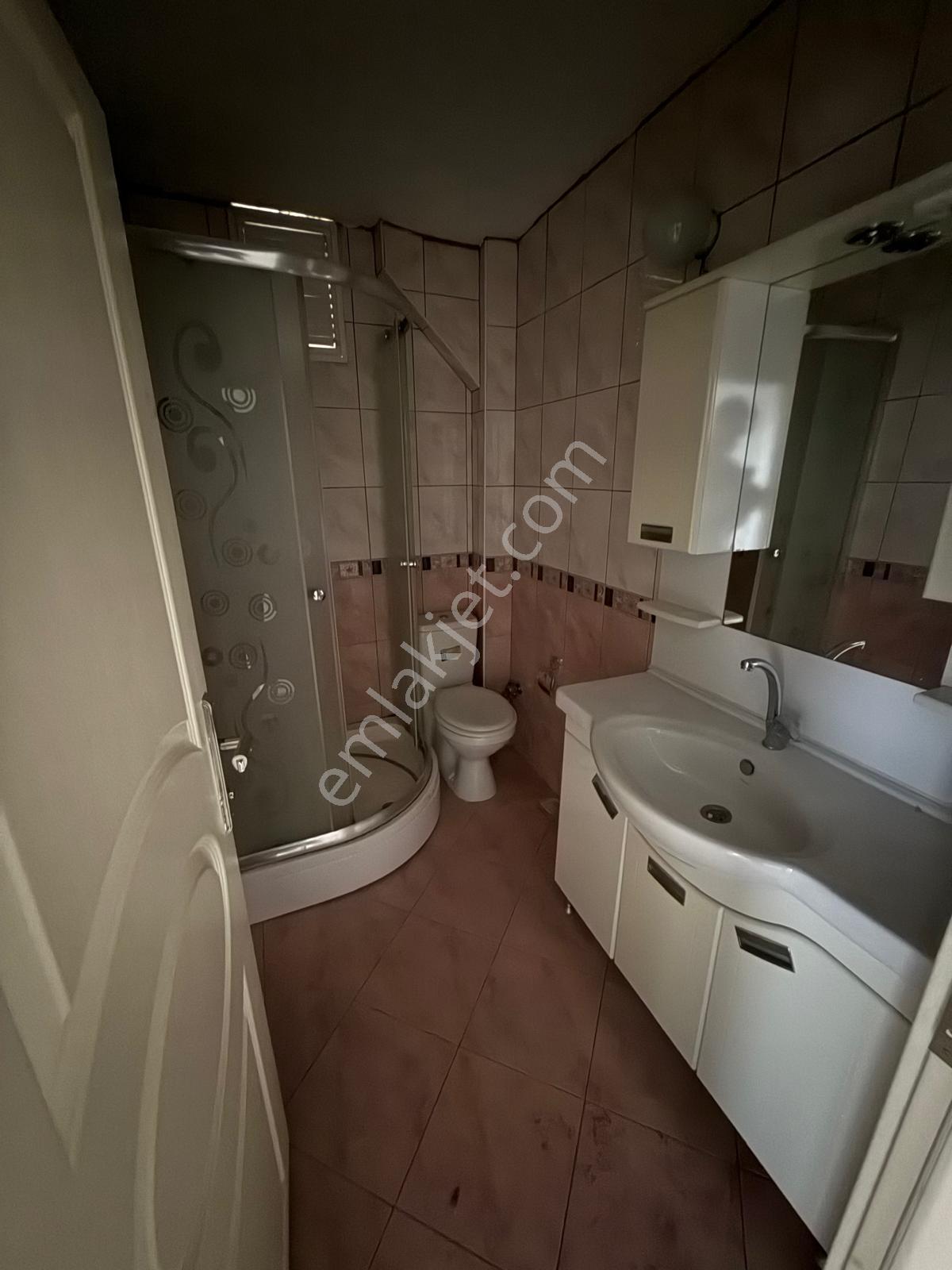 Çamlıcadan Anayolun Hemen Üzerinde Muhteşem Knmda Kiralık Daire - Görsel 3