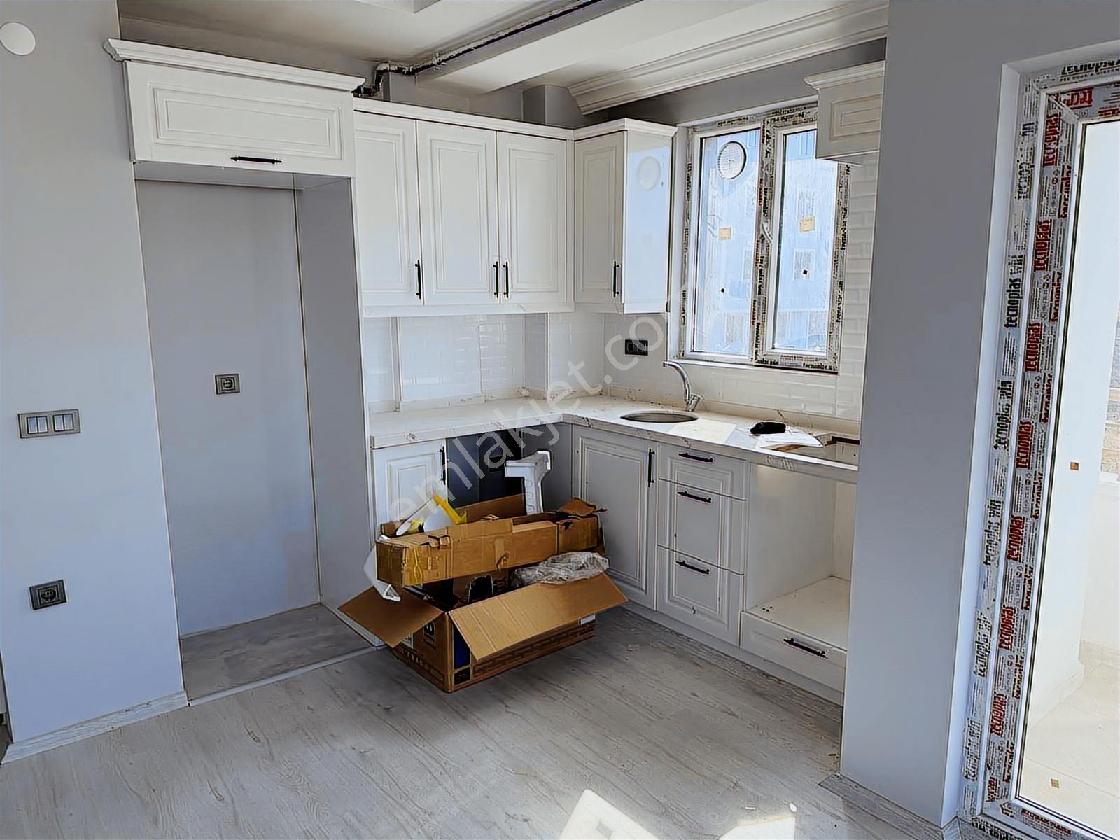 Çamlıcadan 1+1 Ulaşıma Yakın Kiralık Daireler - Görsel 28