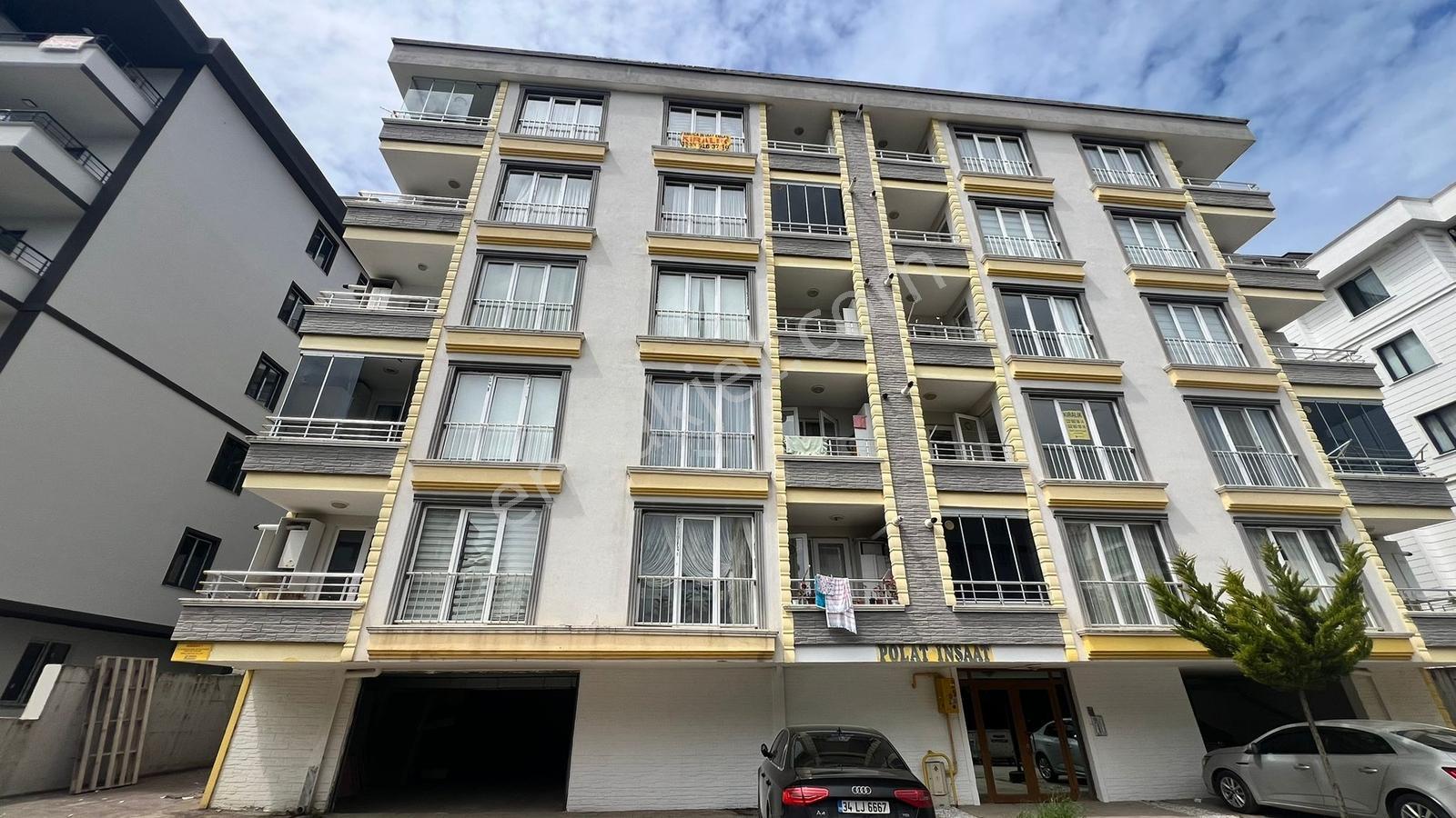Çamlıcadan Deniz Manzaralı Geniş 1+1 Eşyalı Daire - Görsel 2