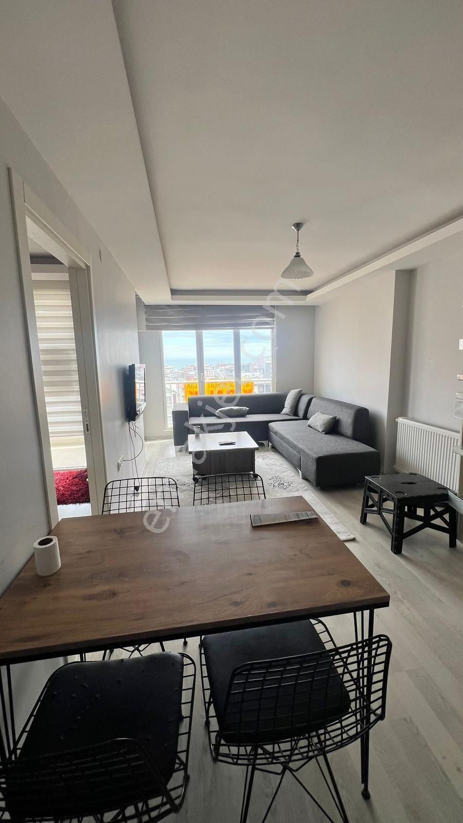Çamlıcadan Deniz Manzaralı Geniş 1+1 Eşyalı Daire - Görsel 4