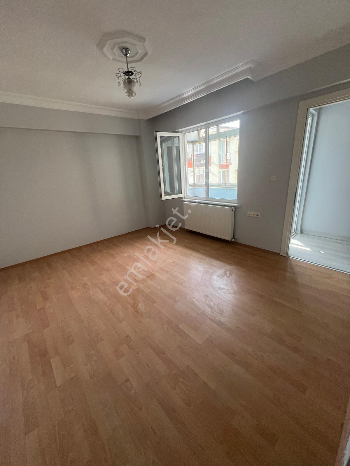 Berrak'tan Onur Market Civarı Masrafsız 3+1/145m2 Satılık Daire - Görsel 10