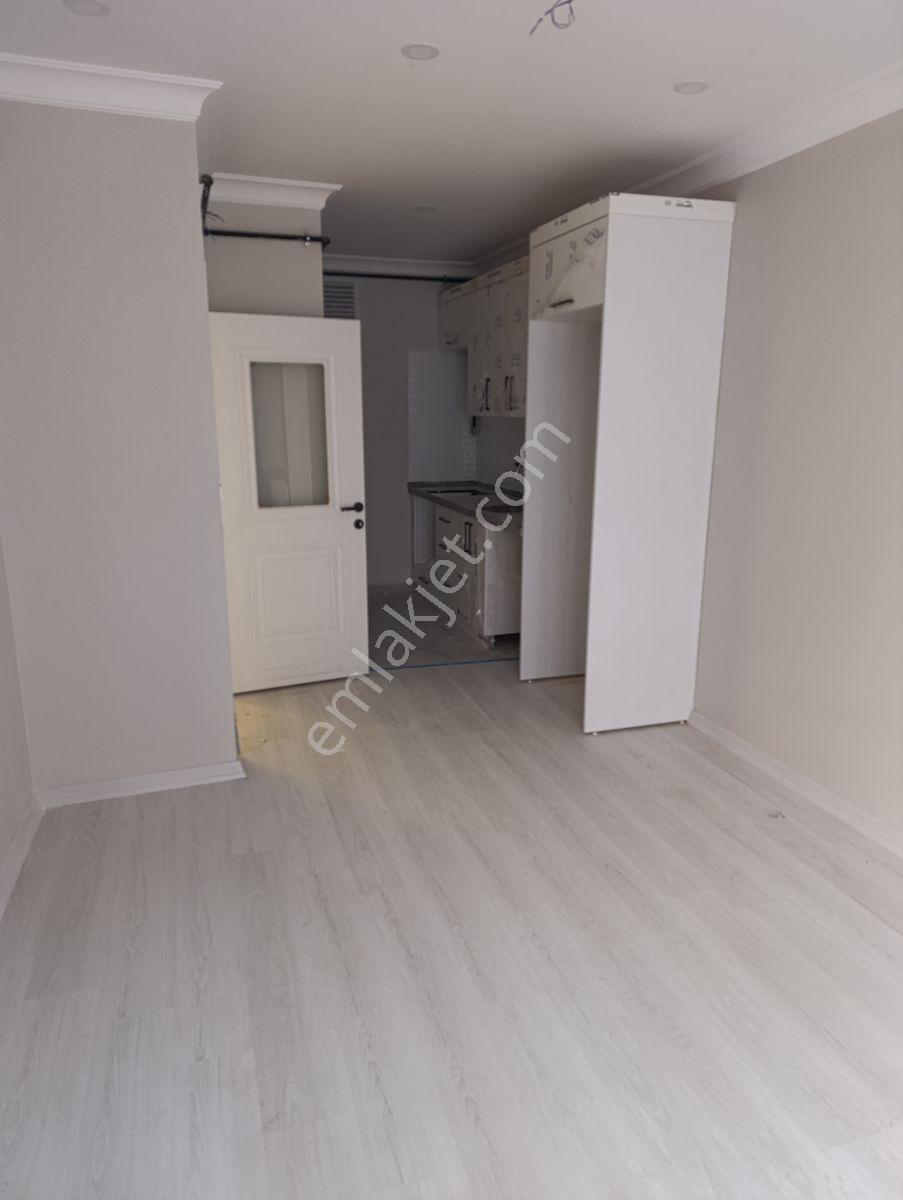 Çeliktepe'de 1+1 Sıfır Kiralık Daire Metro'ya 6-7 Dakika Ara Kat - Görsel 4