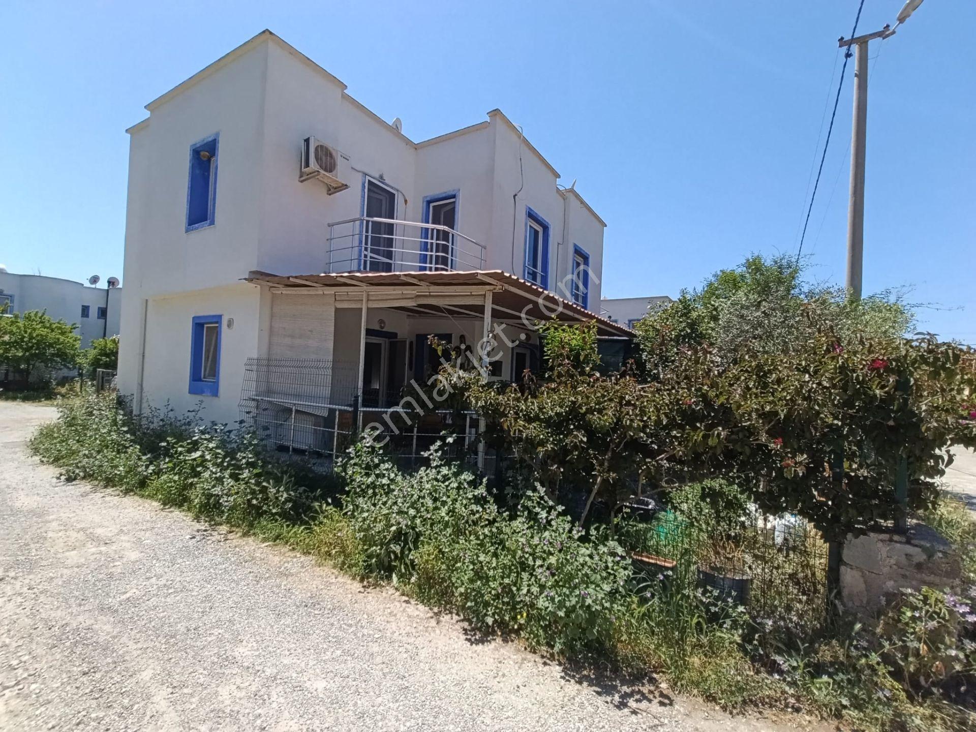 Gümüşlük Merkezde Satılık 2.5+1 Müstakil Bahçeli Villa - Görsel 2