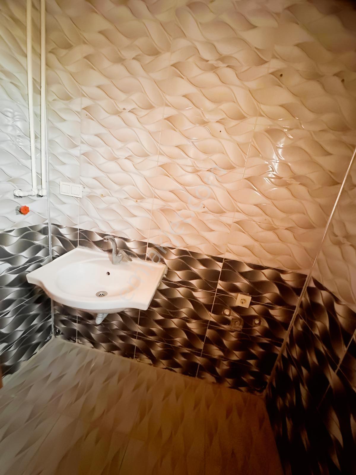 Foça Yenibağarası Mah. Kiralık 2+1 Müstakil Ev - Görsel 9
