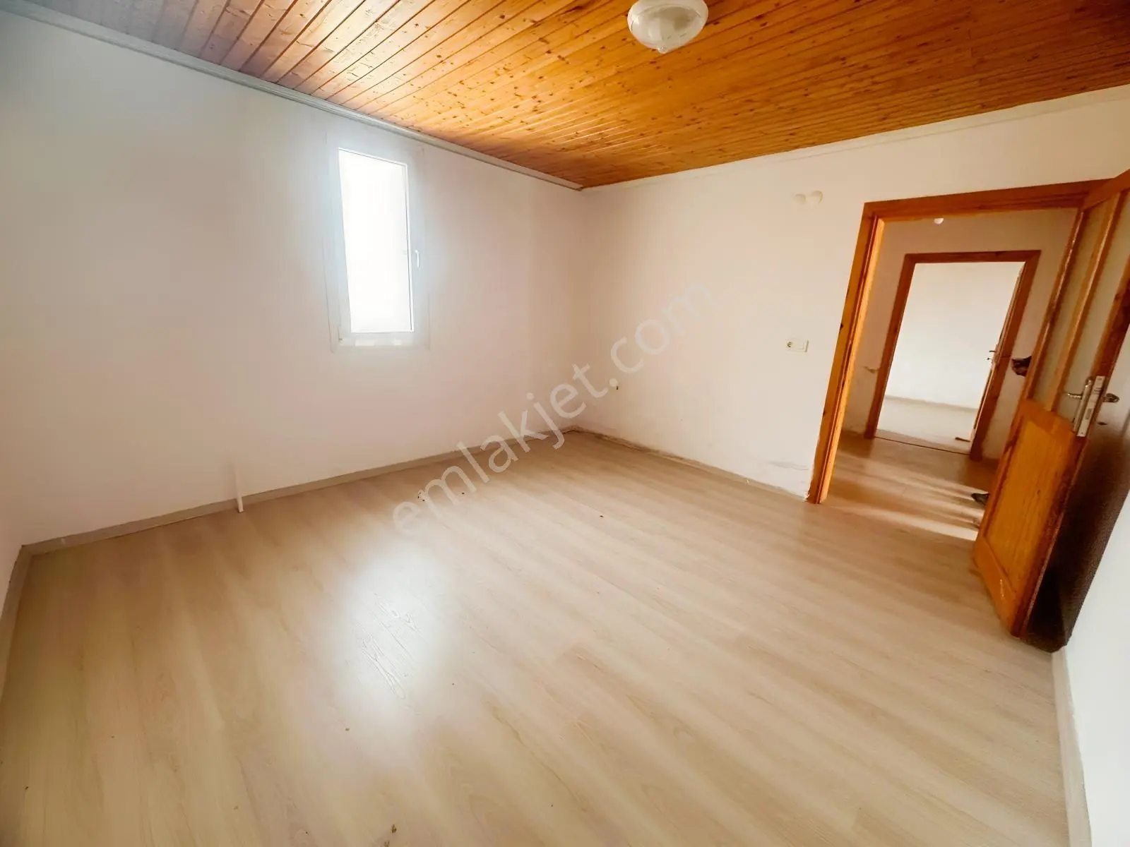 Foça Yenibağarası Mah. Kiralık 2+1 Müstakil Ev - Görsel 6