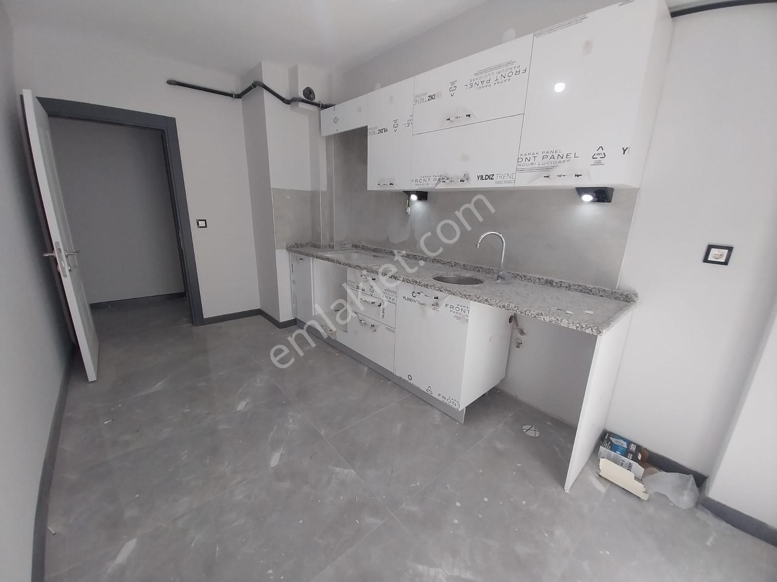 71 Evler Tarih Bulvarı Yakını Arakat Satılık Sıfır 2+1 Daire - Görsel 23
