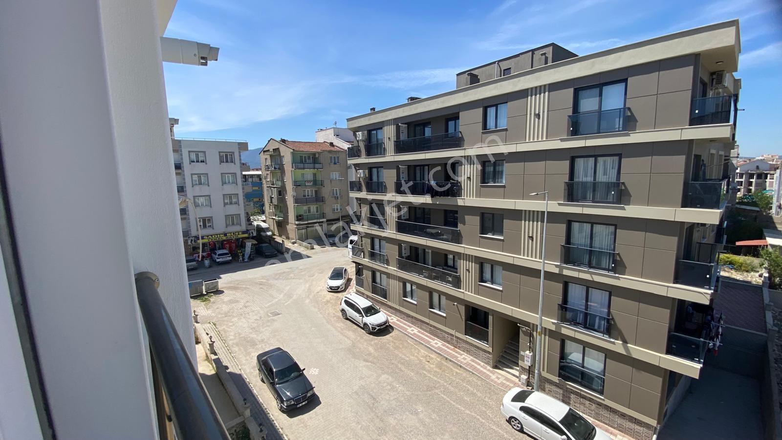 Uzun Emlak'tan Muradiye'de Kiralık Loft Daire - Görsel 6