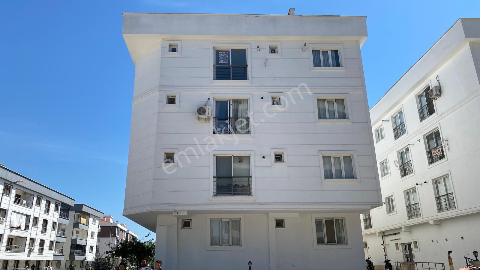 Uzun Emlak'tan Muradiye'de Kiralık Loft Daire - Görsel 3