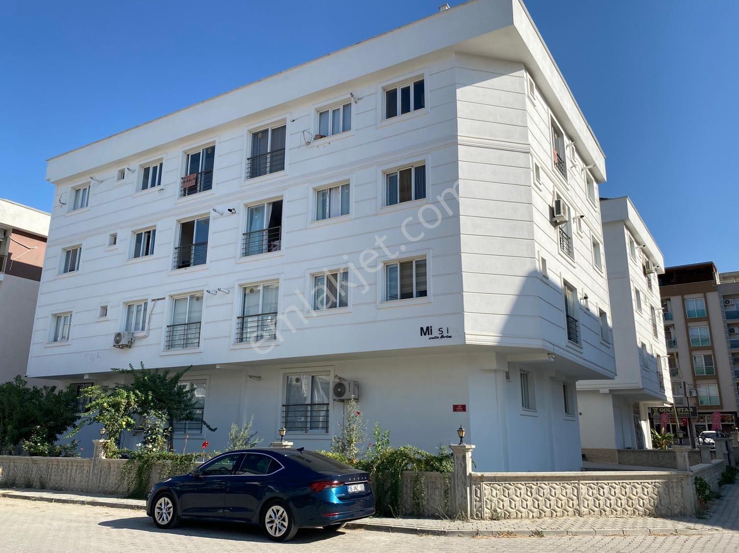 Uzun Emlak'tan Muradiye'de Cumhuriyet İöo Yanı 1+1 Loft Daire
