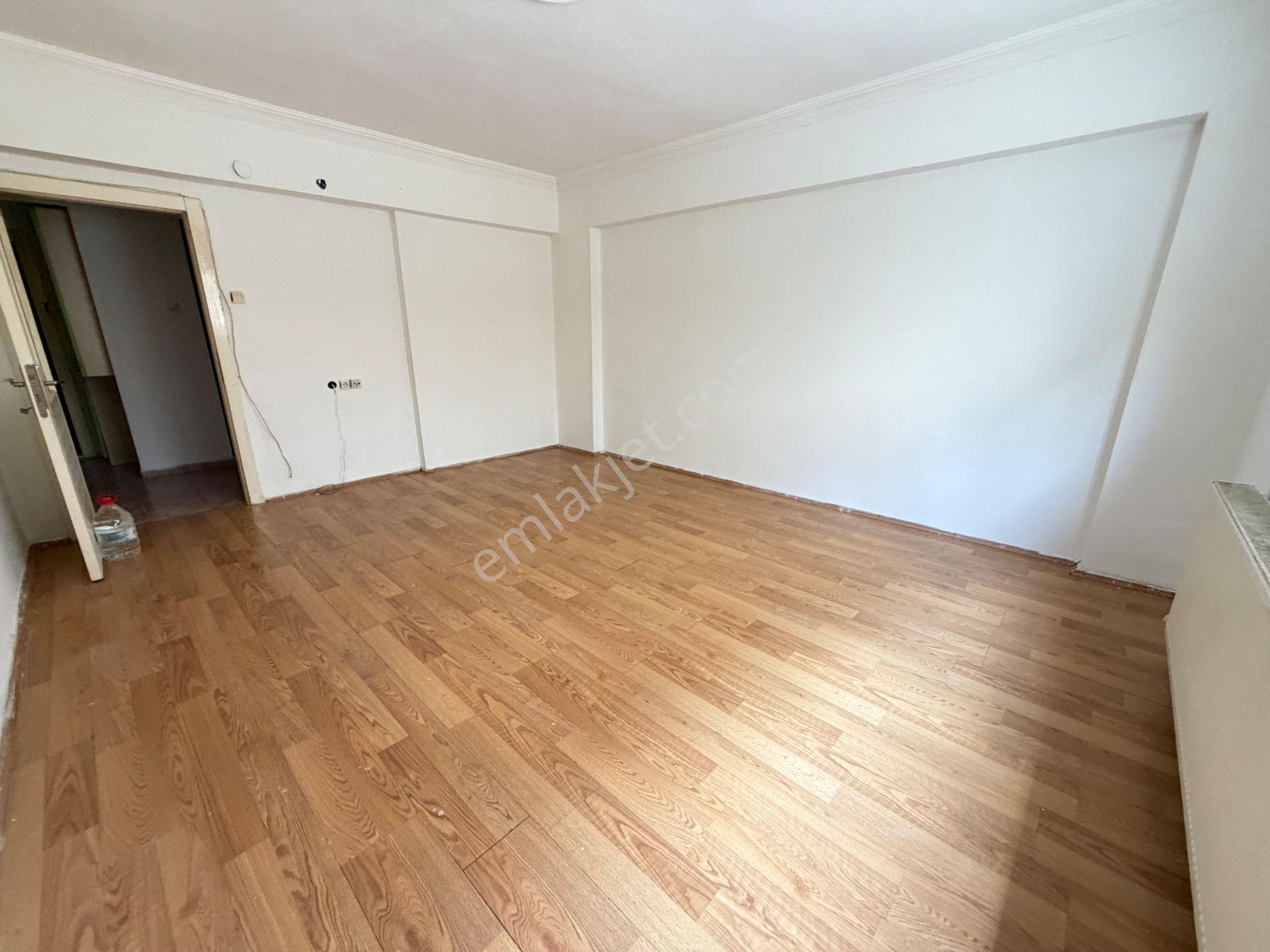 Sincan Selçuklu Mah Salon Bağımsız Merkezi Konumda Satılık 3+1 - Görsel 9