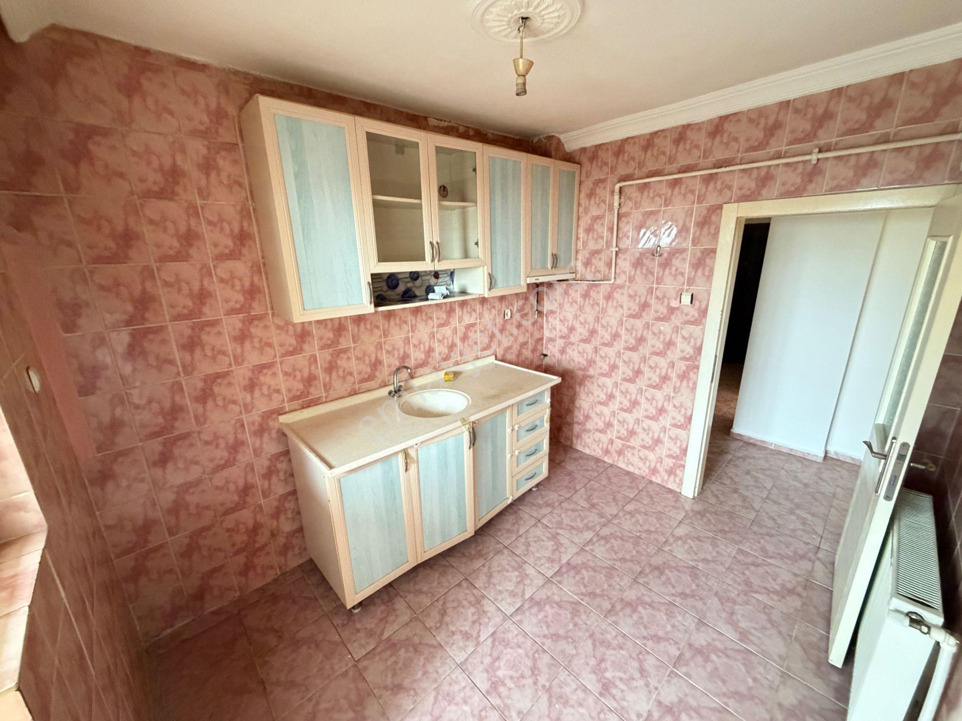 Sincan Selçuklu Mah Salon Bağımsız Merkezi Konumda Satılık 3+1 - Görsel 17