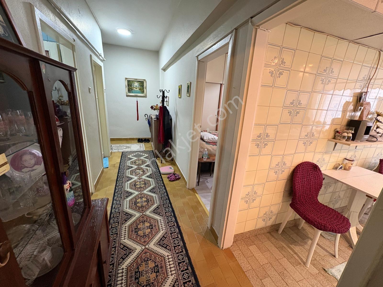 Büyükesat Saniye Sokakta Kombili,ön Cephe Büro Ofise Uygun 3+1 - Görsel 17