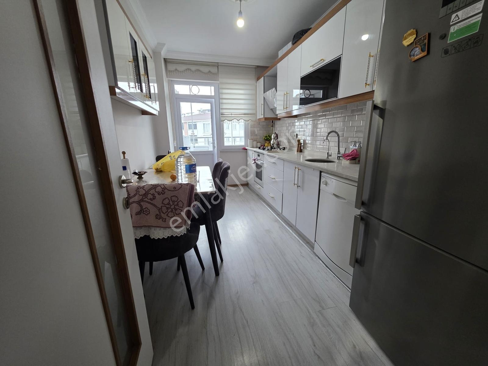 Hatip Mah.caddeye 2.parsel 3+1 135m2 İskanlı Satılık Daire - Görsel 9