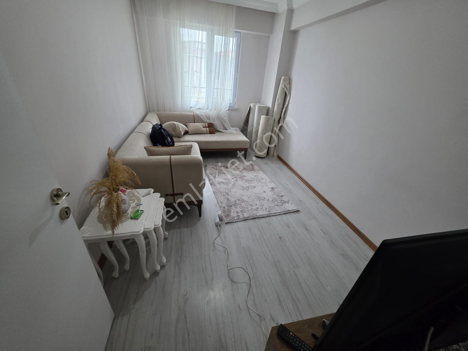 Hatip Mah.caddeye 2.parsel 3+1 135m2 İskanlı Satılık Daire - Görsel 3