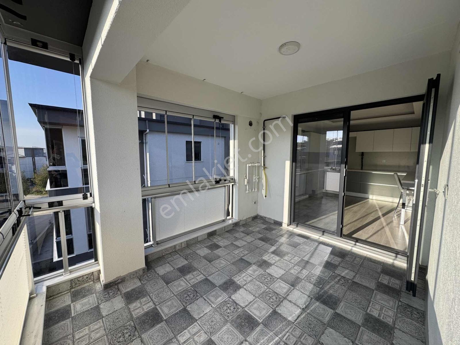Bursadabul'dan Barış Mah.nil Hayat Sitesi Köşe 3+1 Daire - Görsel 21