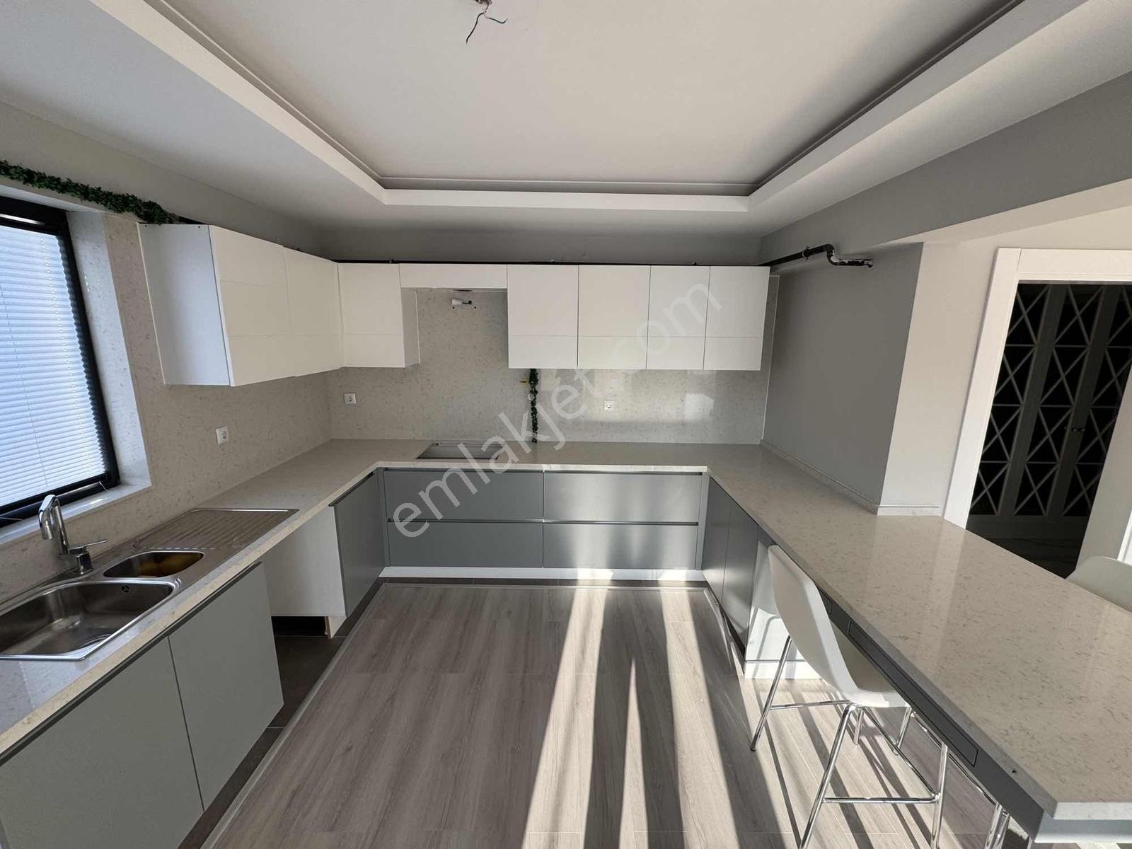 Bursadabul'dan Barış Mah.nil Hayat Sitesi Köşe 3+1 Daire - Görsel 13