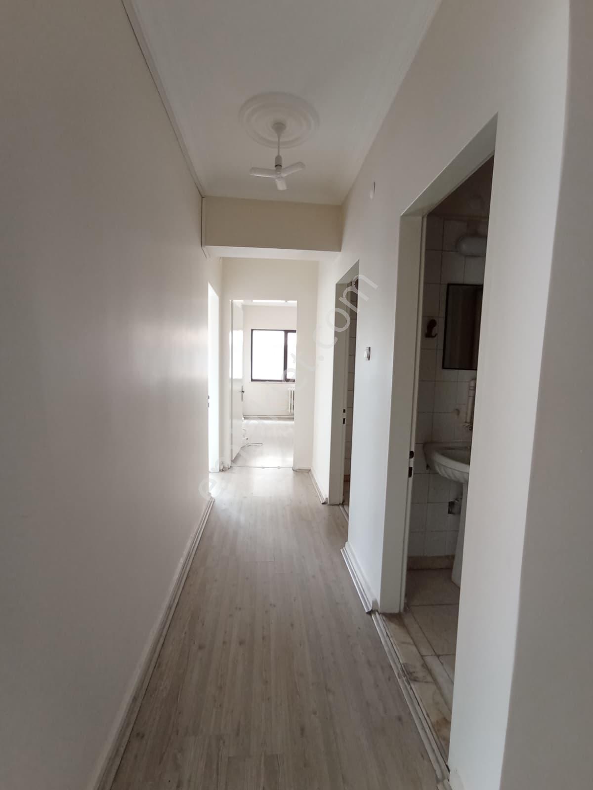 Nüve İş Merkezinde Kiralık Ofis - Görsel 2
