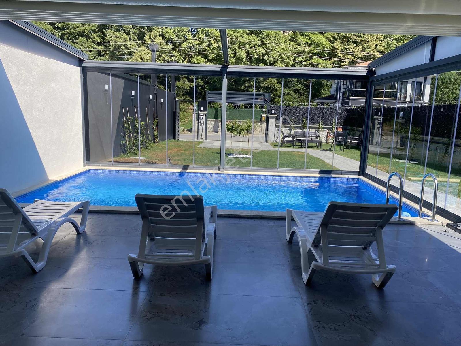 Ömer İnan Remax Hür Göl Mah. 4+1 Satılık Havuzlu Villa - Görsel 29