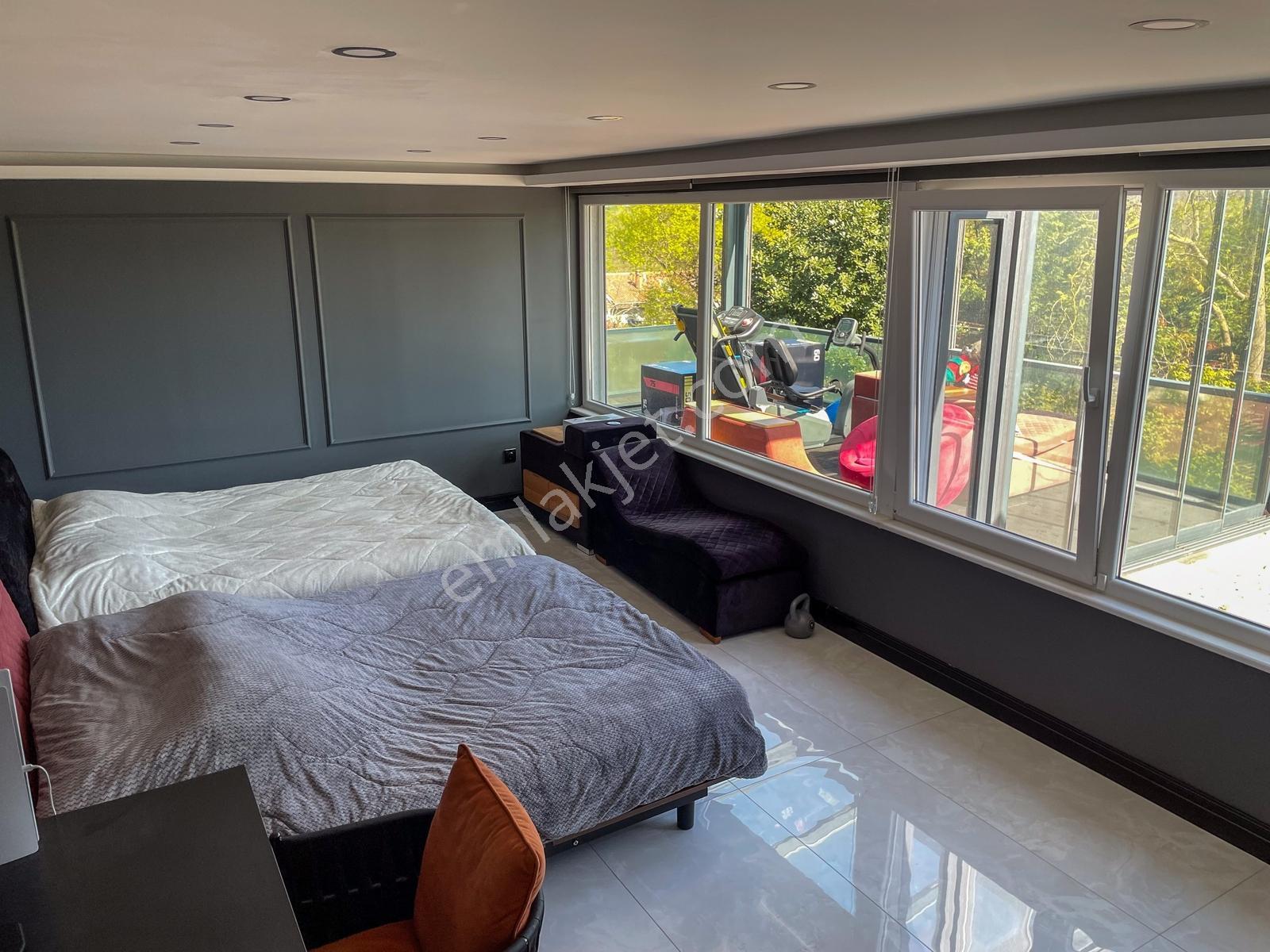 Demirciköy Prestijli Sitede Özel Dekorasyonlu 6+1 Satılık Villa - Görsel 5