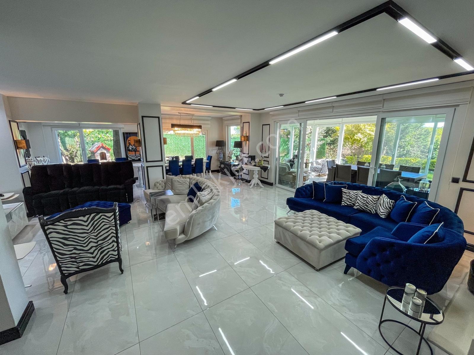 Demirciköy Prestijli Sitede Özel Dekorasyonlu 6+1 Satılık Villa - Görsel 14