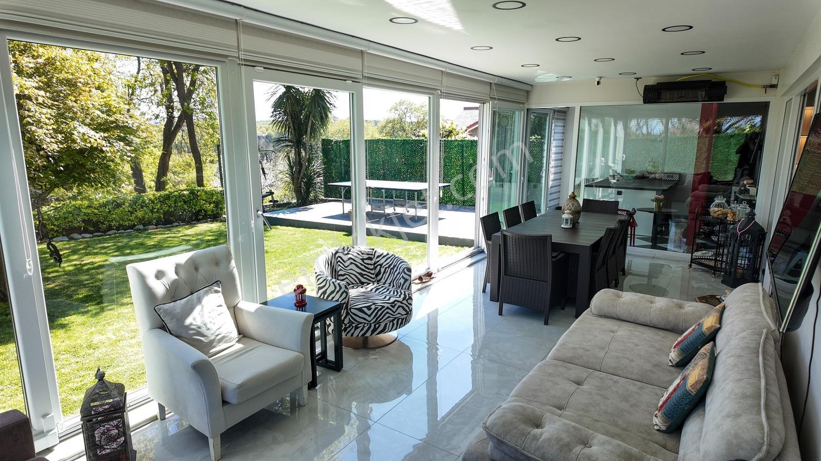 Demirciköy Prestijli Sitede Özel Dekorasyonlu 6+1 Satılık Villa - Görsel 4