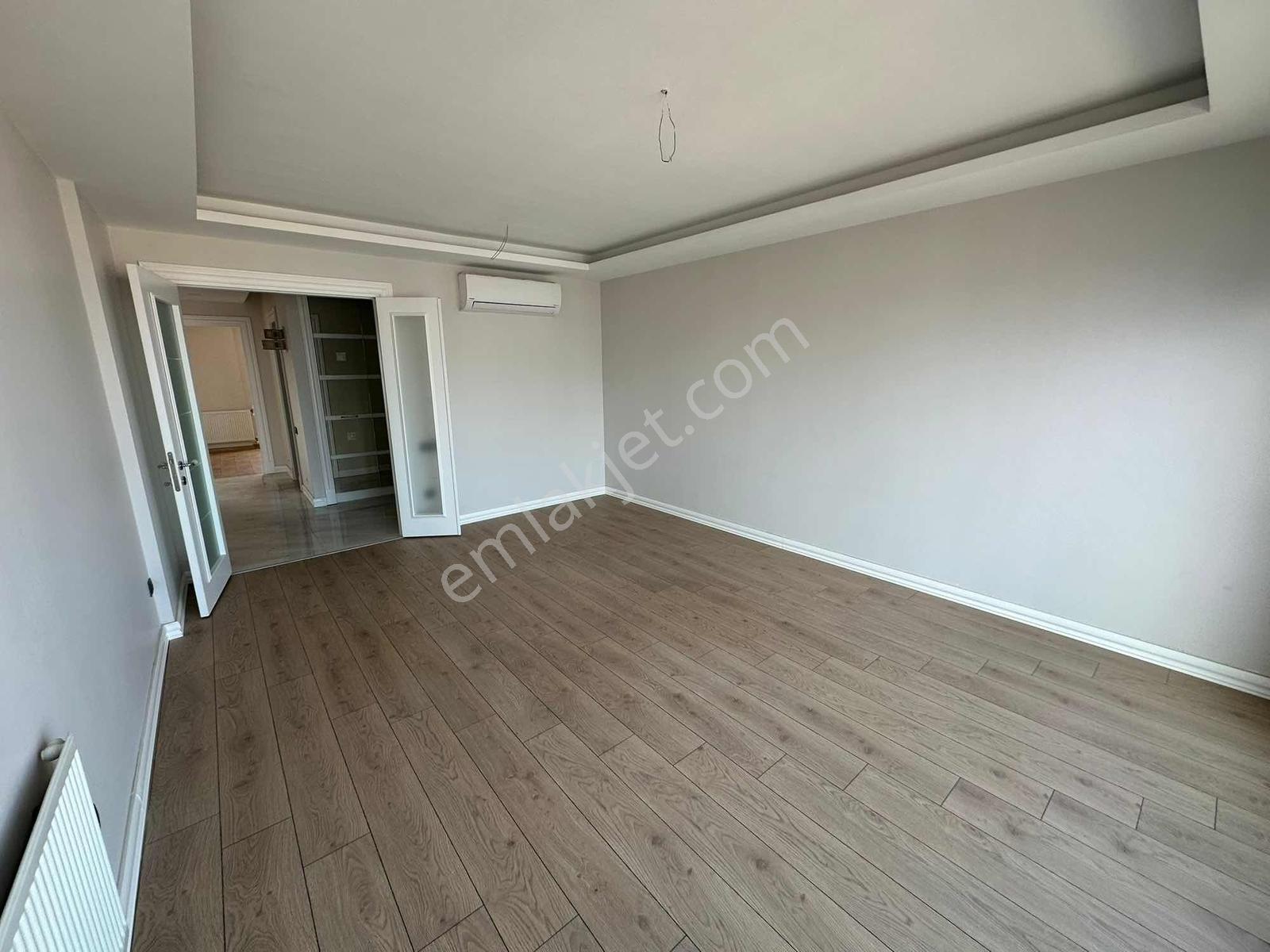 Tece'nin Parlayan Sitesi Vitacourtta 3+1 - Görsel 16