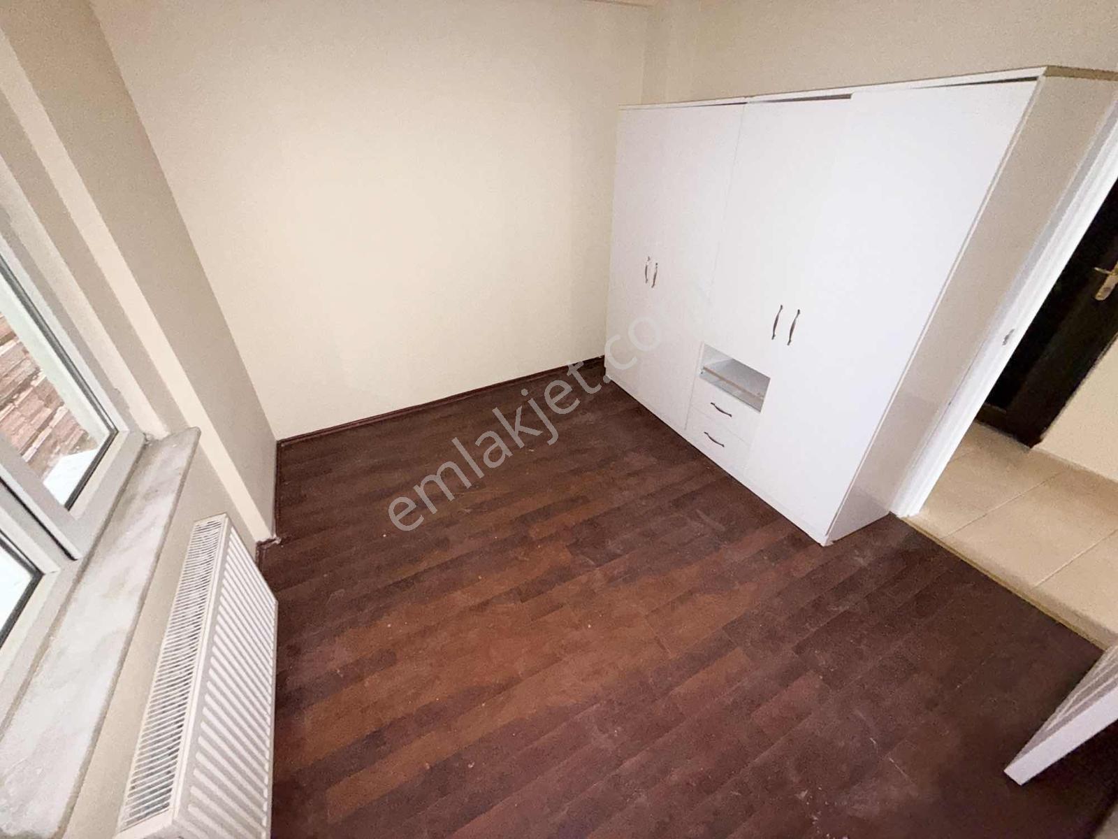 Özbey Emlaktan Yeni Mahalle Ara Kat Kiralık 2+1 - Görsel 6