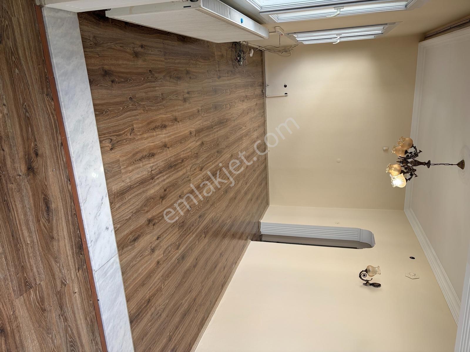 Bornova Süvari Caddesi Yakını Merkezi Geniş 3+2 Kiralık Daire - Görsel 29
