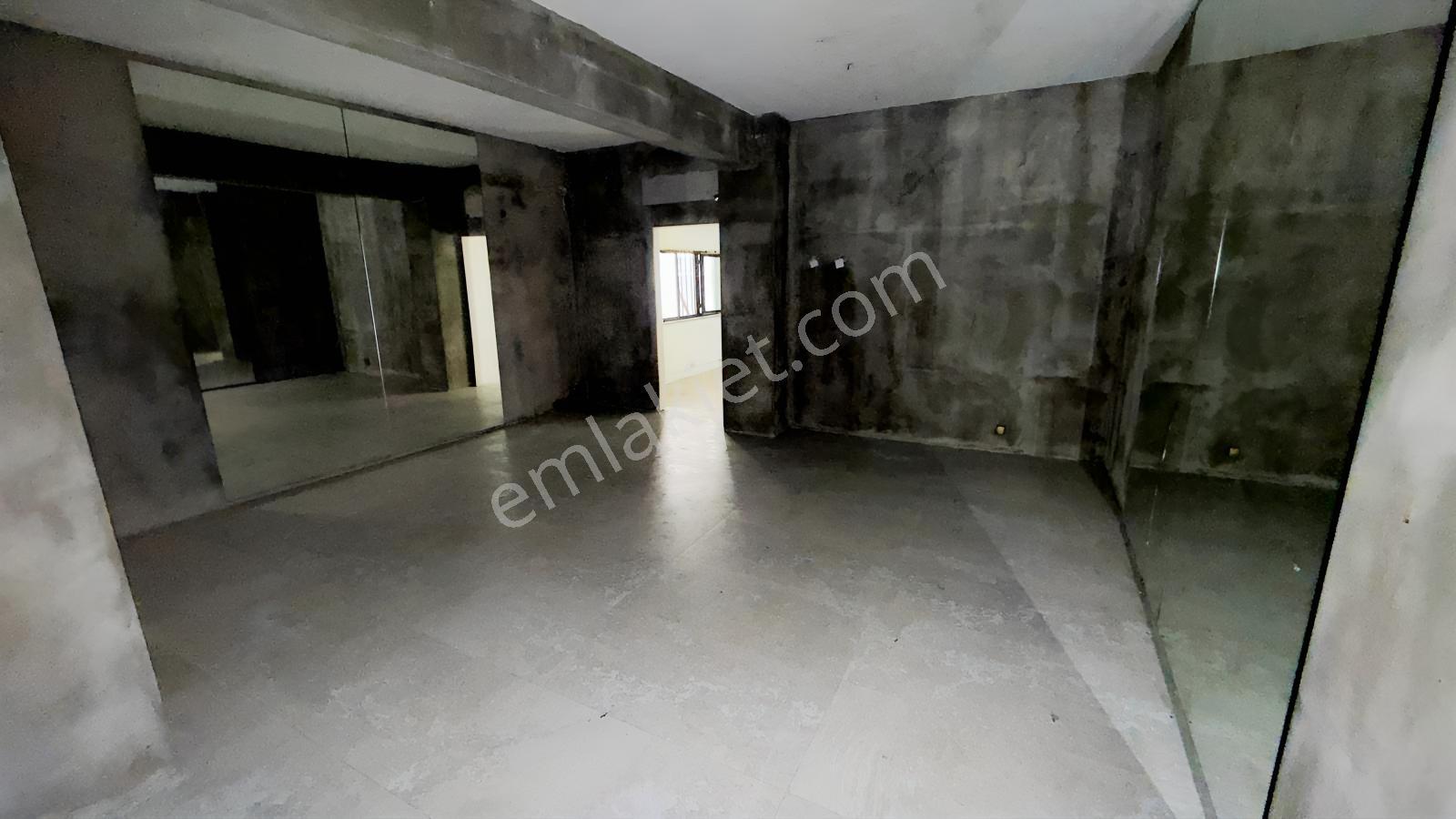 Şişli Merkezde Cok Amaçlı Kullanıma Uygun Kiralık İşyeri - Görsel 15