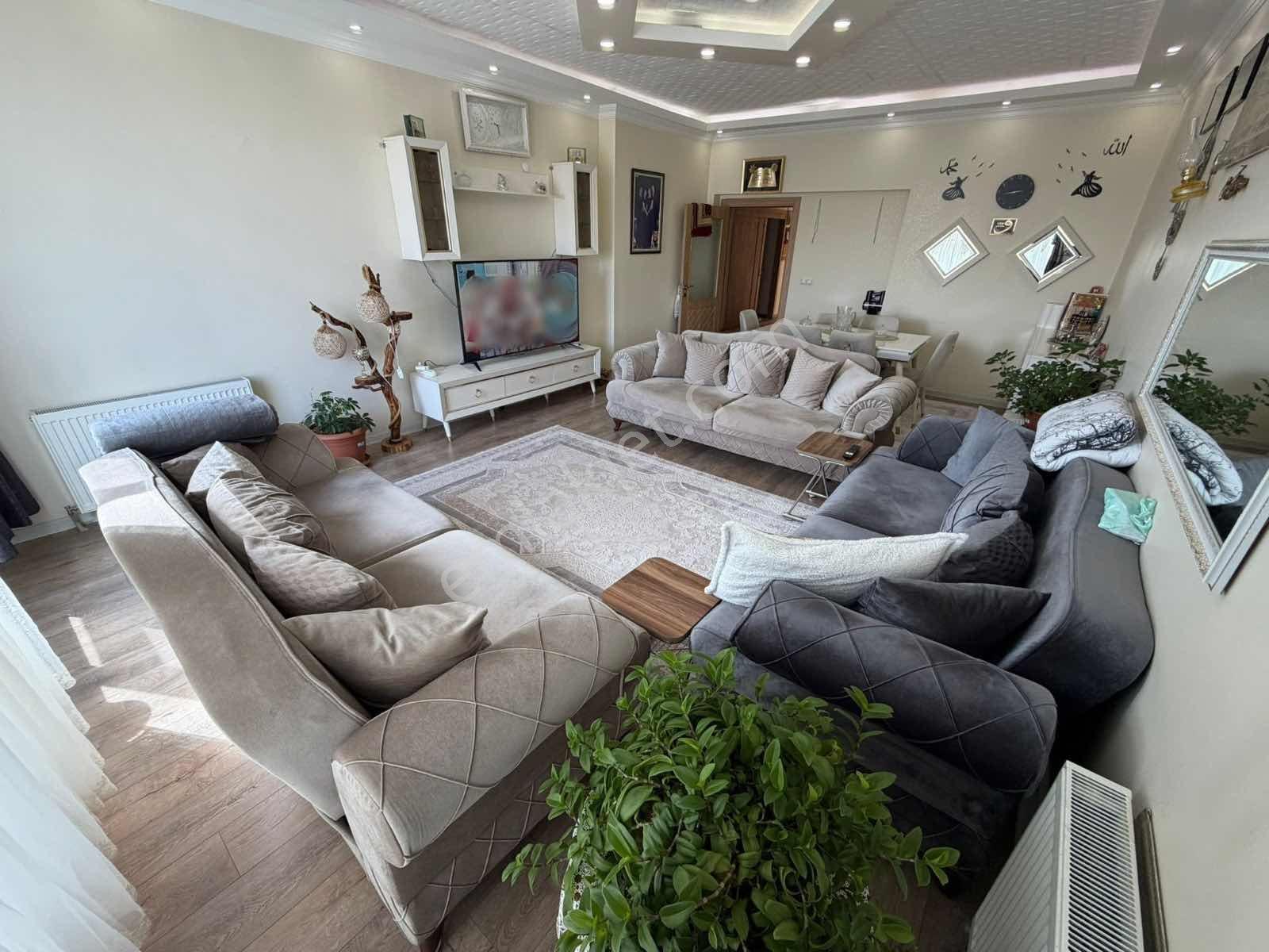 Ahi Mesut Mah'de 350m² 7+1 Dublex Full+full Yapılı Satılık Teras - Görsel 2
