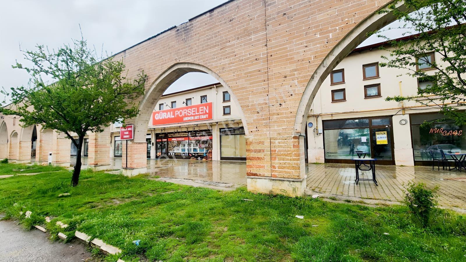 Çiniciler Çarşısında Asma Katlı Dükkan - Görsel 7