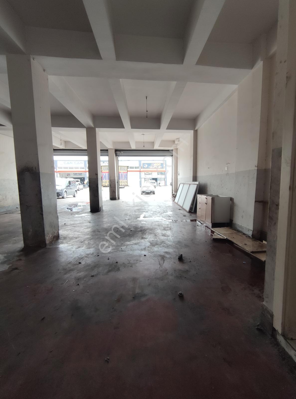 Çakır'dan Kiralık İş Yeri Köşebaşı Aydınlar Mh Palmiye St 150mt - Görsel 2