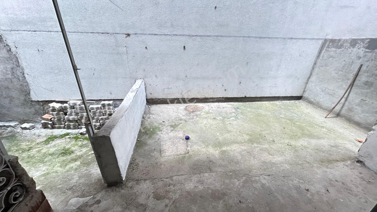 Ayşekadın Tuğra Market Yakınında Bahçeli 2+1 Kiralık Daire - Görsel 10