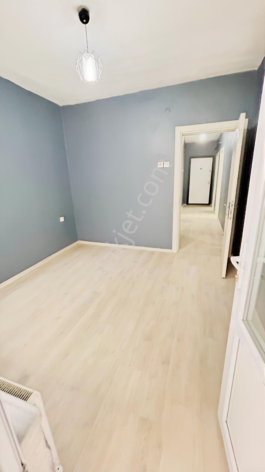 Ayşekadın Tuğra Market Yakınında Bahçeli 2+1 Kiralık Daire - Görsel 23