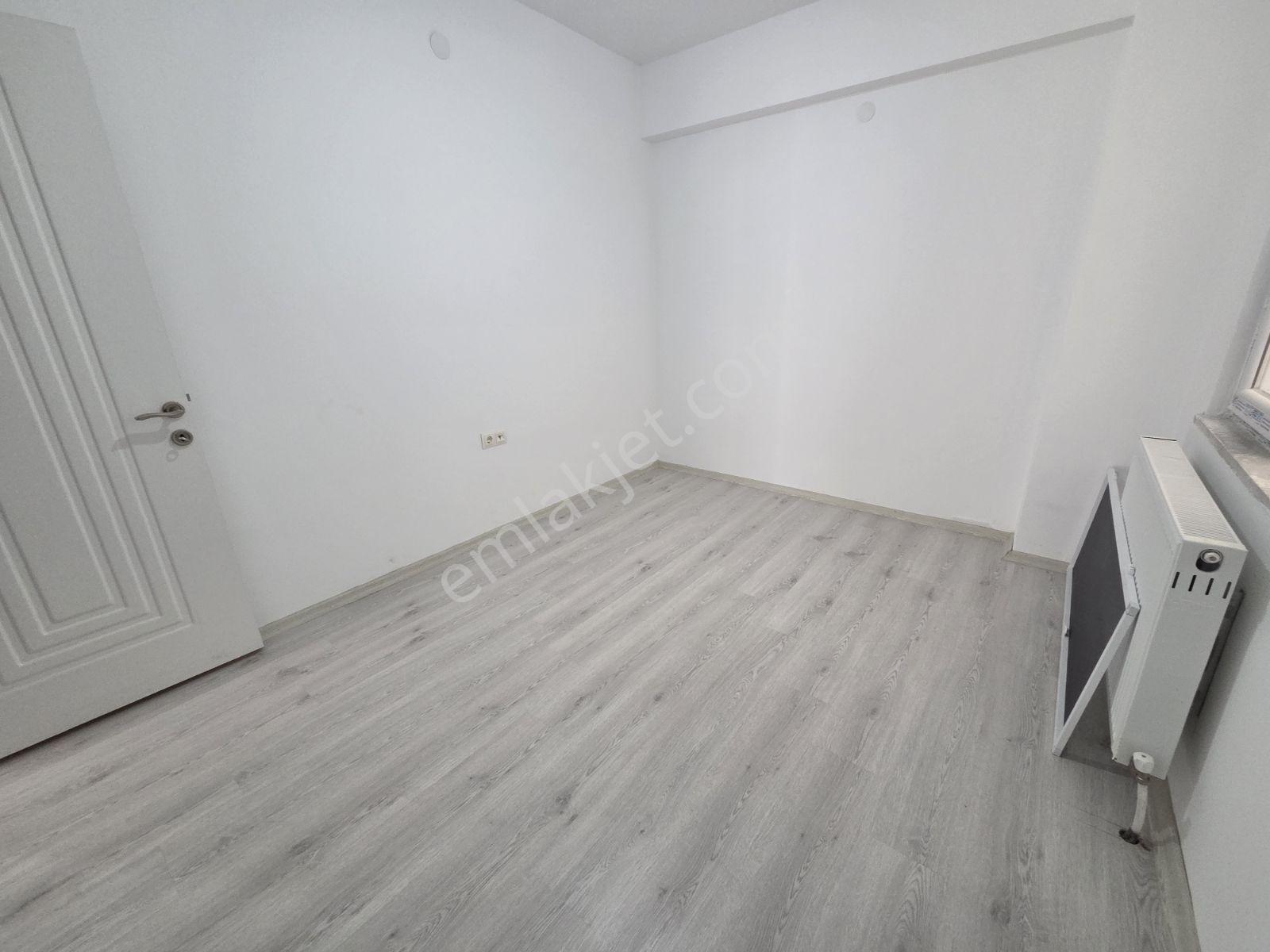 Keşan'da Üniversite Ve Askeriye'ye Yakın Kiralık 2+0 Daire - Görsel 22