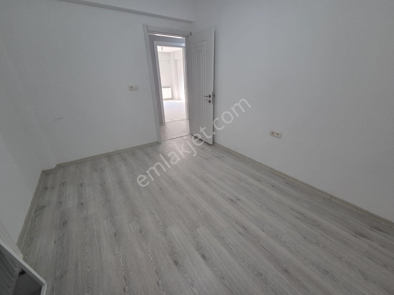 Keşan'da Üniversite Ve Askeriye'ye Yakın Kiralık 2+0 Daire - Görsel 21