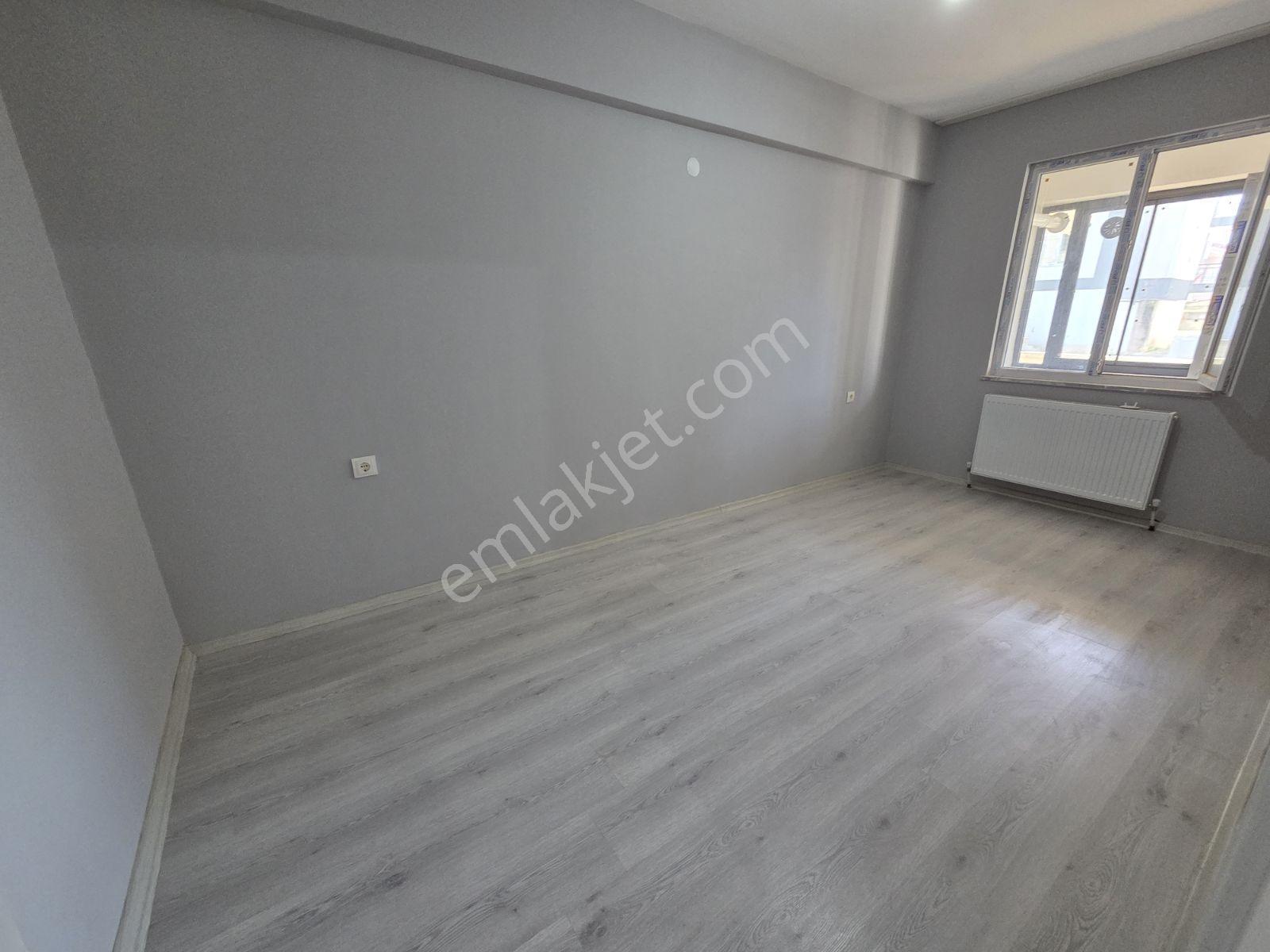 Keşan'da Üniversite Ve Askeriye'ye Yakın Kiralık 2+0 Daire - Görsel 6