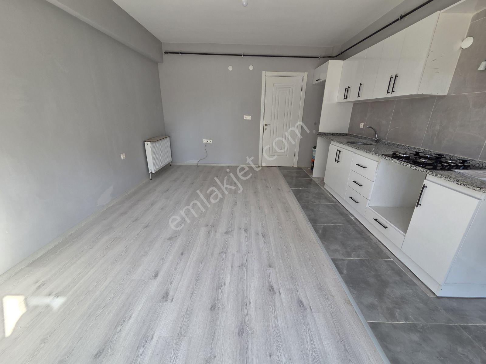 Keşan'da Üniversite Ve Askeriye'ye Yakın Kiralık 2+0 Daire - Görsel 26