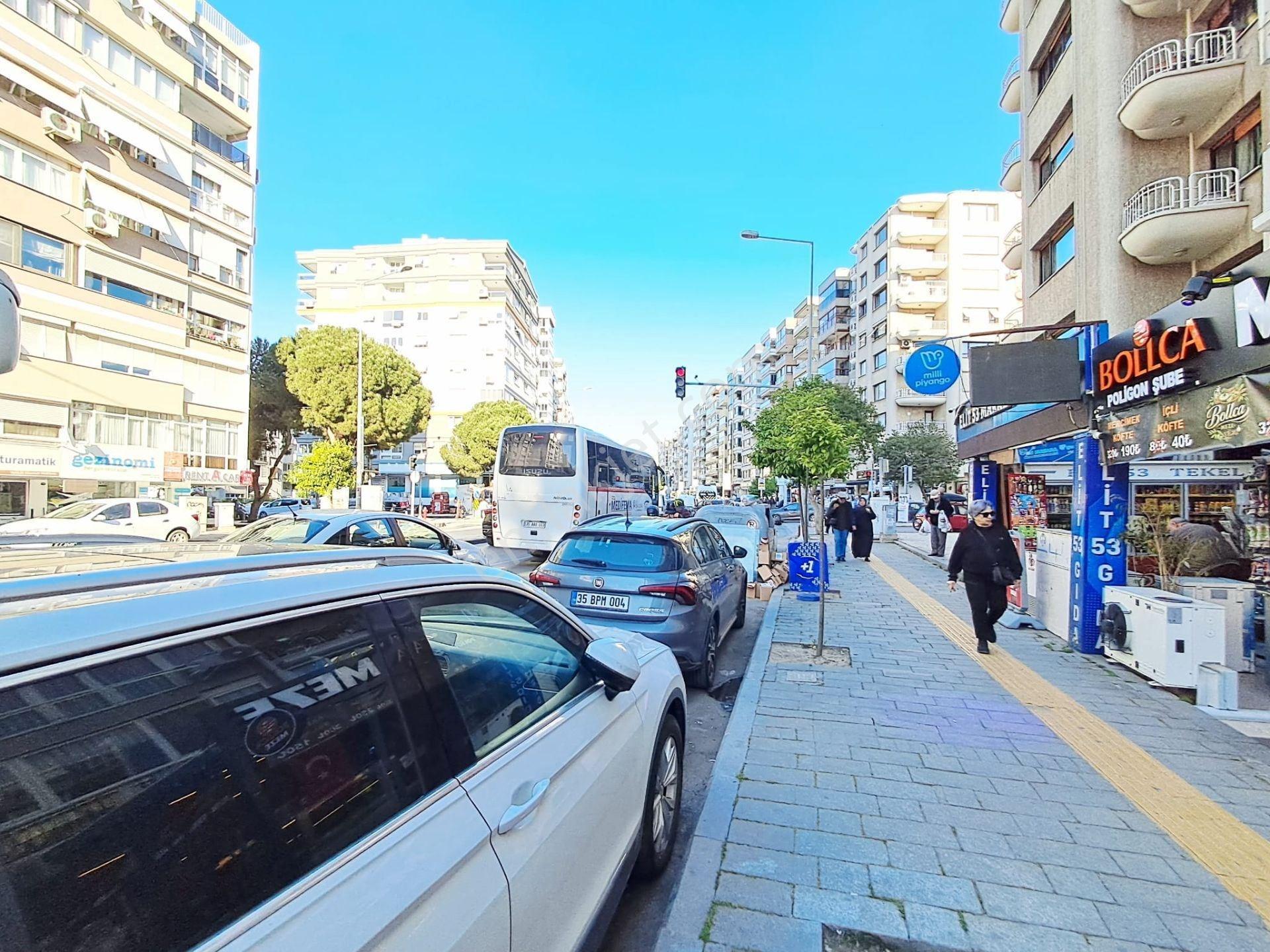 İnönü Caddesinde Asansörlü Arka Cephe Satılık 2+1 Daire - Görsel 23