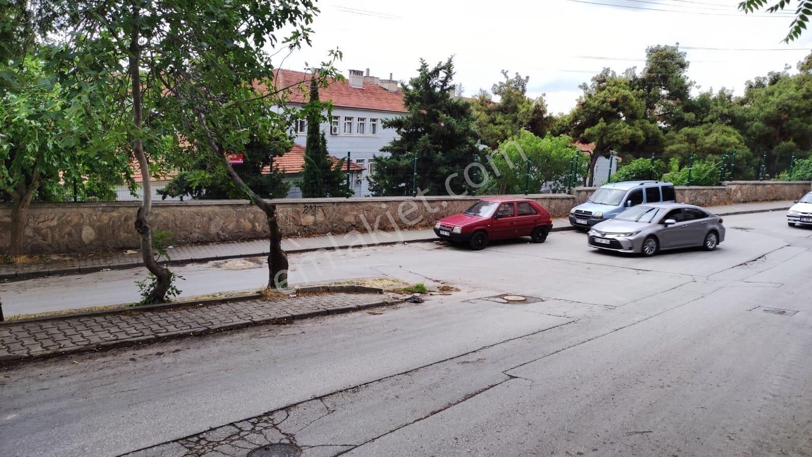 Balıkesir Nef İn Hemen Arkasında Sağlık Ocağının Karşısı 2+1 - Görsel 19