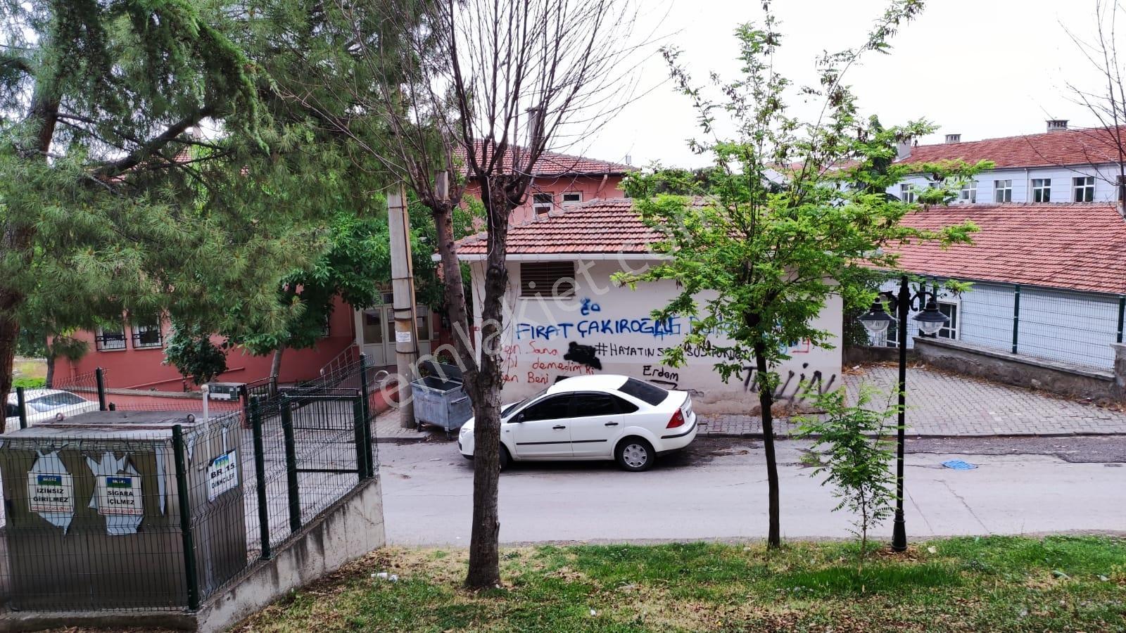 Balıkesir Nef İn Hemen Arkasında Sağlık Ocağının Karşısı 2+1 - Görsel 8