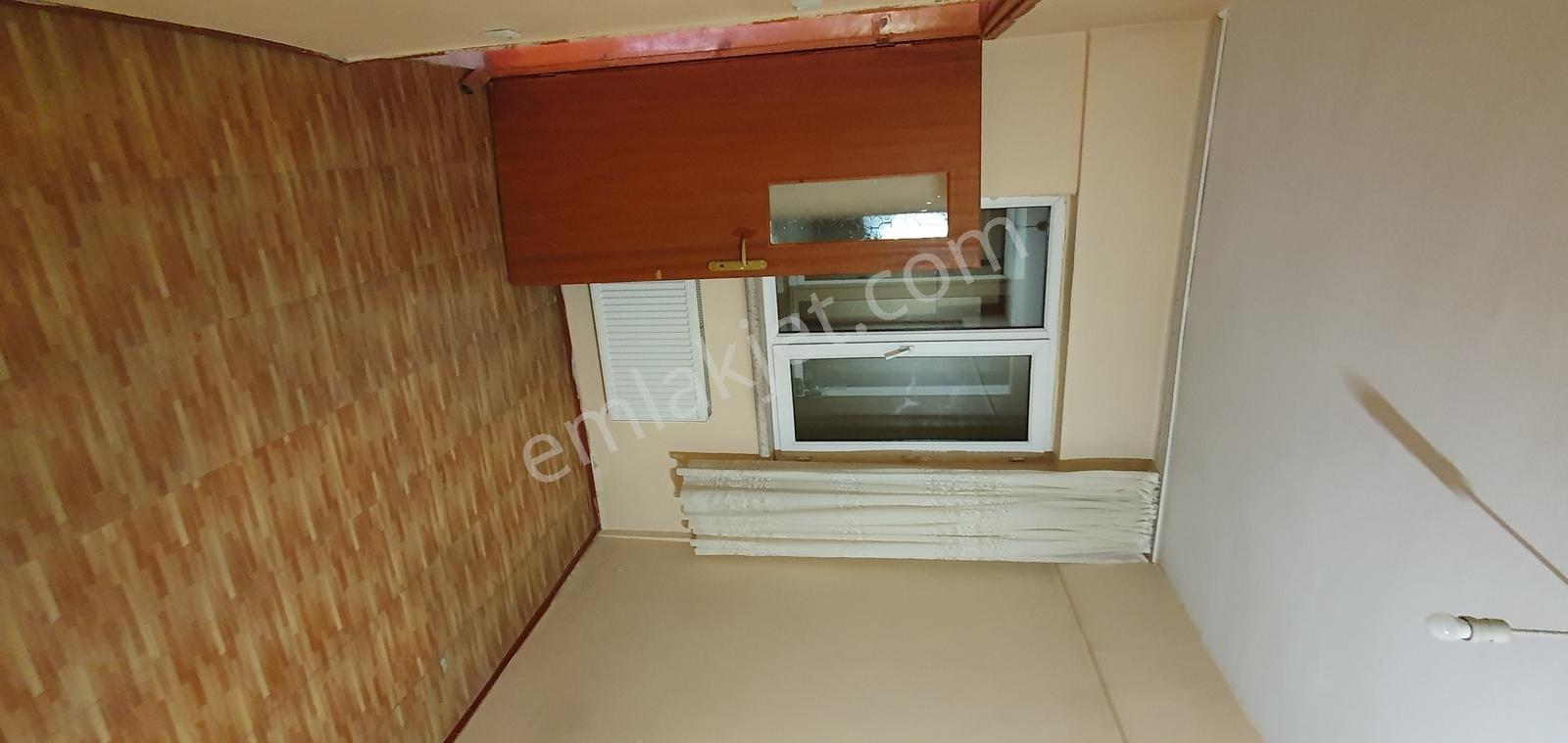 Ömerağa Mah. Geniş Bahçeli, Balkonlu Kiralık 3+1 - Görsel 6