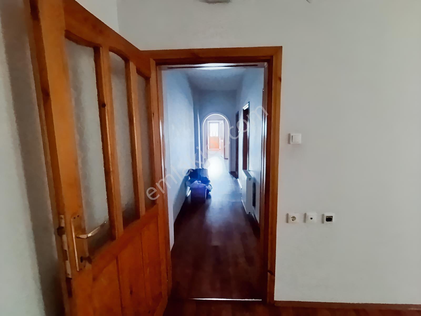 Trabzon Yaylacık Deniz Manzaralı 3+1 Kiralık Daire - Görsel 8
