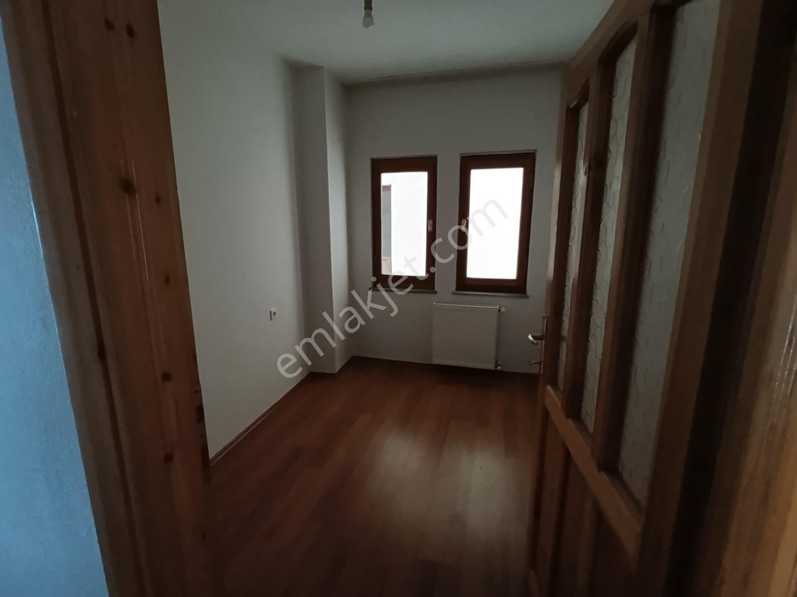 Trabzon Yaylacık Deniz Manzaralı 3+1 Kiralık Daire - Görsel 24