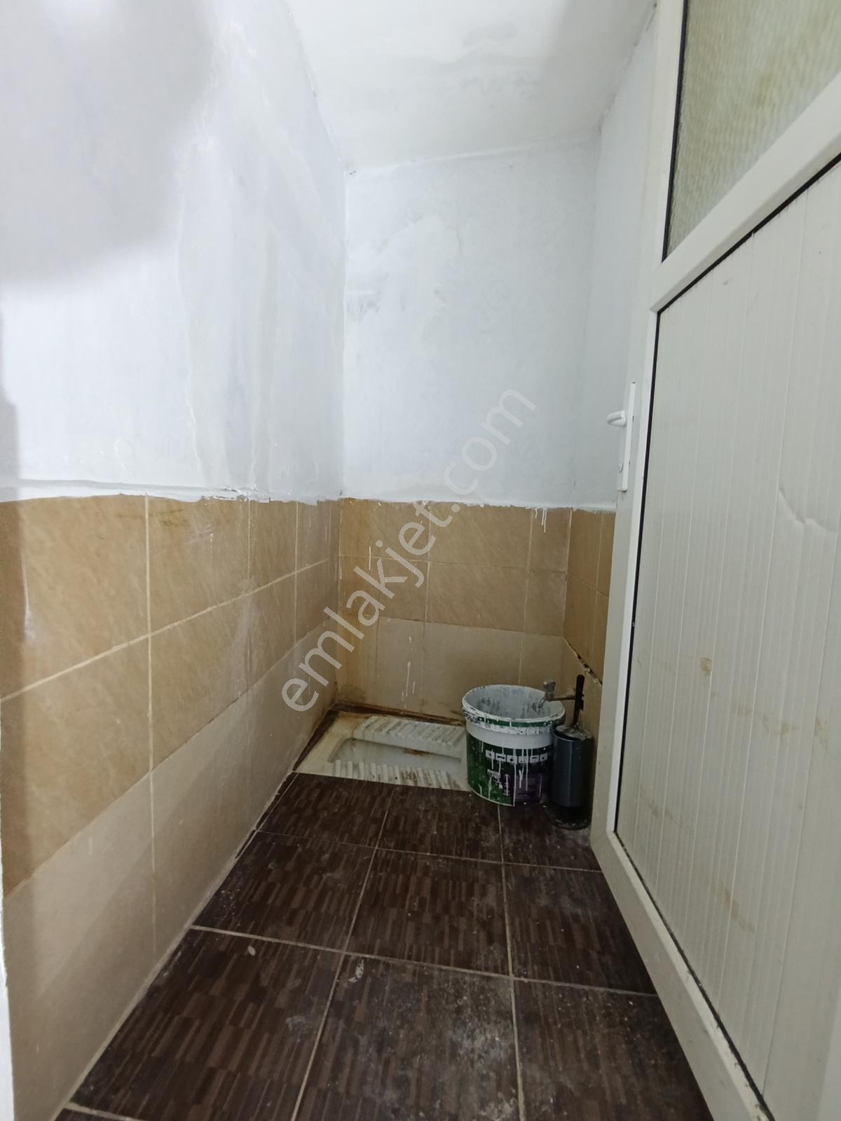 Kiralık Cumhuriyet Mah.350 M2 Depo Ve Tekstile Uygun Masrafsız - Görsel 8
