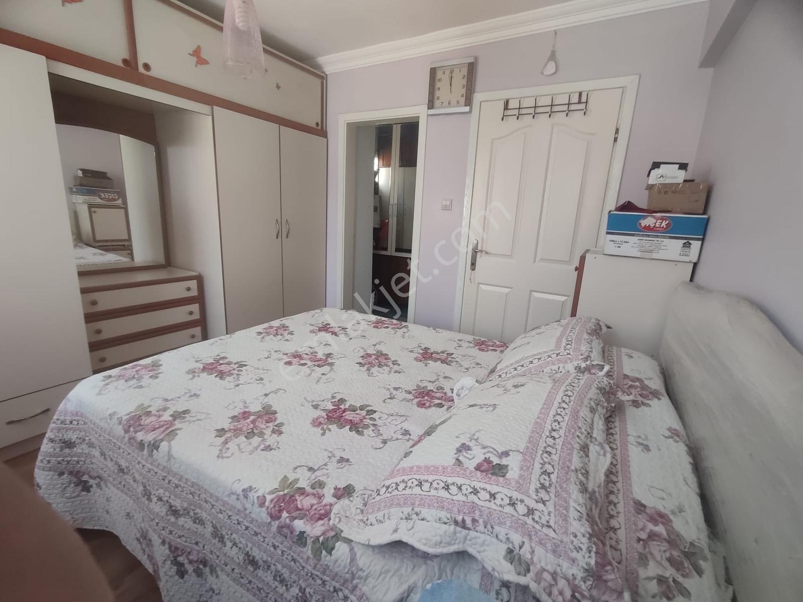 İzmir Güzelbahçe Çamlı Mahallesinde Tam Müstakil Villa - Görsel 33